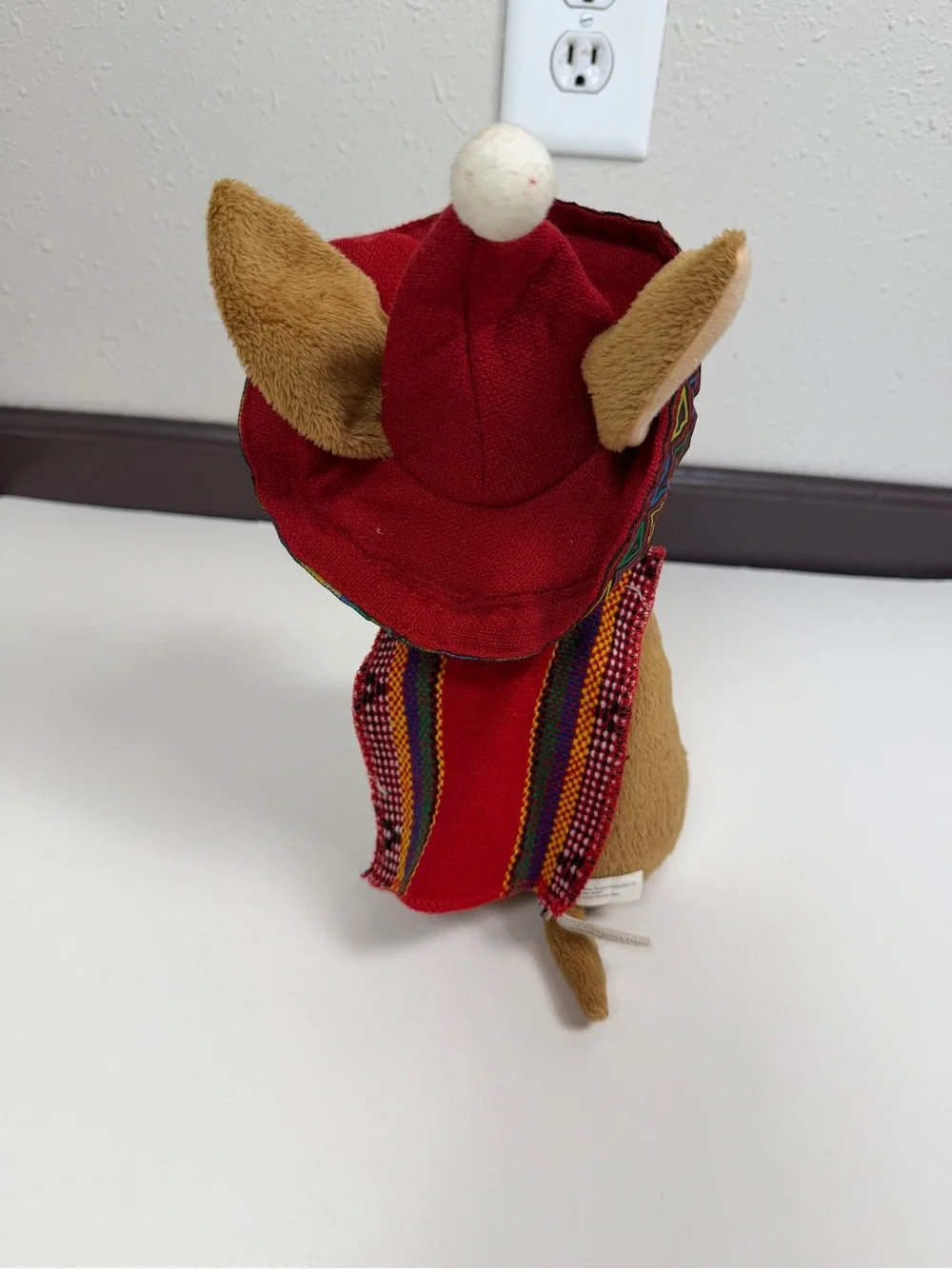 Vintage Singing Chihuahua Plush Toy Sombrero Dog Button Musical Animated Fiesta